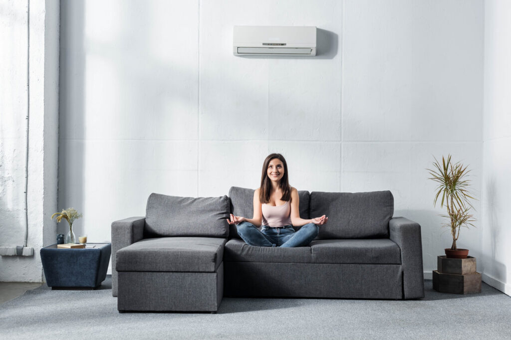 AC
